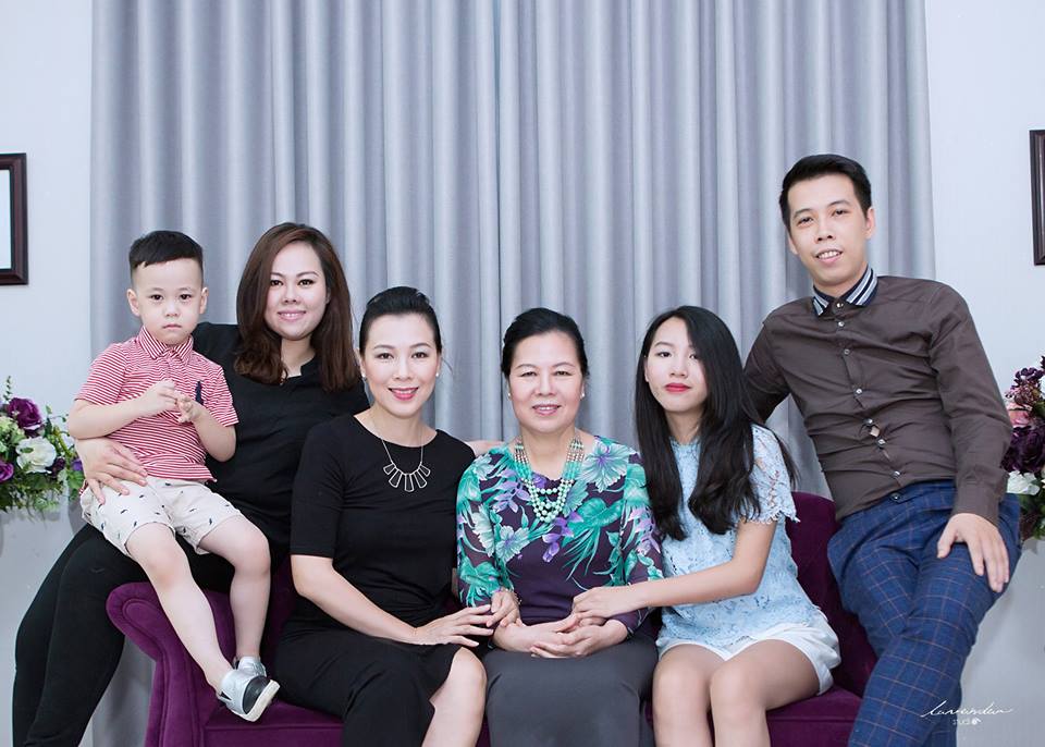 Dịch vụ chụp hình Tết đẹp ở Hà Nội cho gia đình