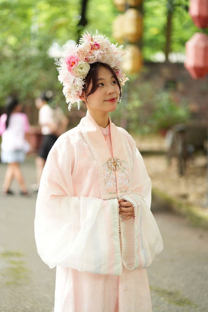 Bí Quyết Tạo Dáng Chụp Ảnh Áo Dài Cho Nữ update 2026-2027 Không Bị Cứng Bí Quyết Tạo Dáng Chụp Ảnh Áo Dài Cho Nữ update 2026-2027 Không Bị Cứng