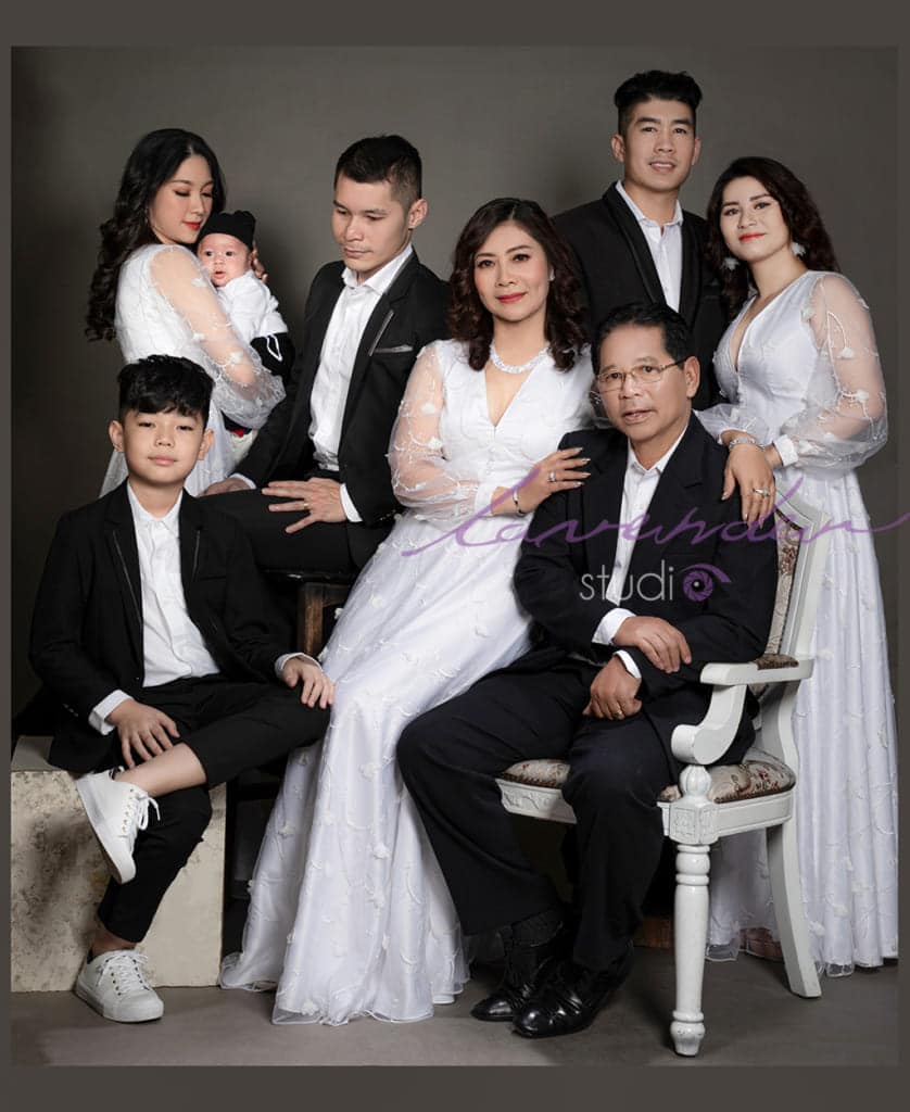 Bật mí] Chụp ảnh đại gia đình đẹp và uy tín ở Hà Nội - Chụp ảnh gia đình, em bé, ảnh bầu nghệ thuật Lavender Family